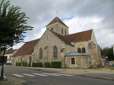 Saint-Cyr-sur-morin. Eglise-saint-cyr-et-sainte-julitte